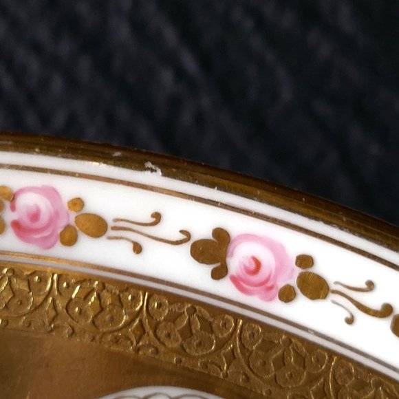 Antique Sutherland English Porcelain Gilt Plate with Roses for Marshall Fields - Picture 5 of 10